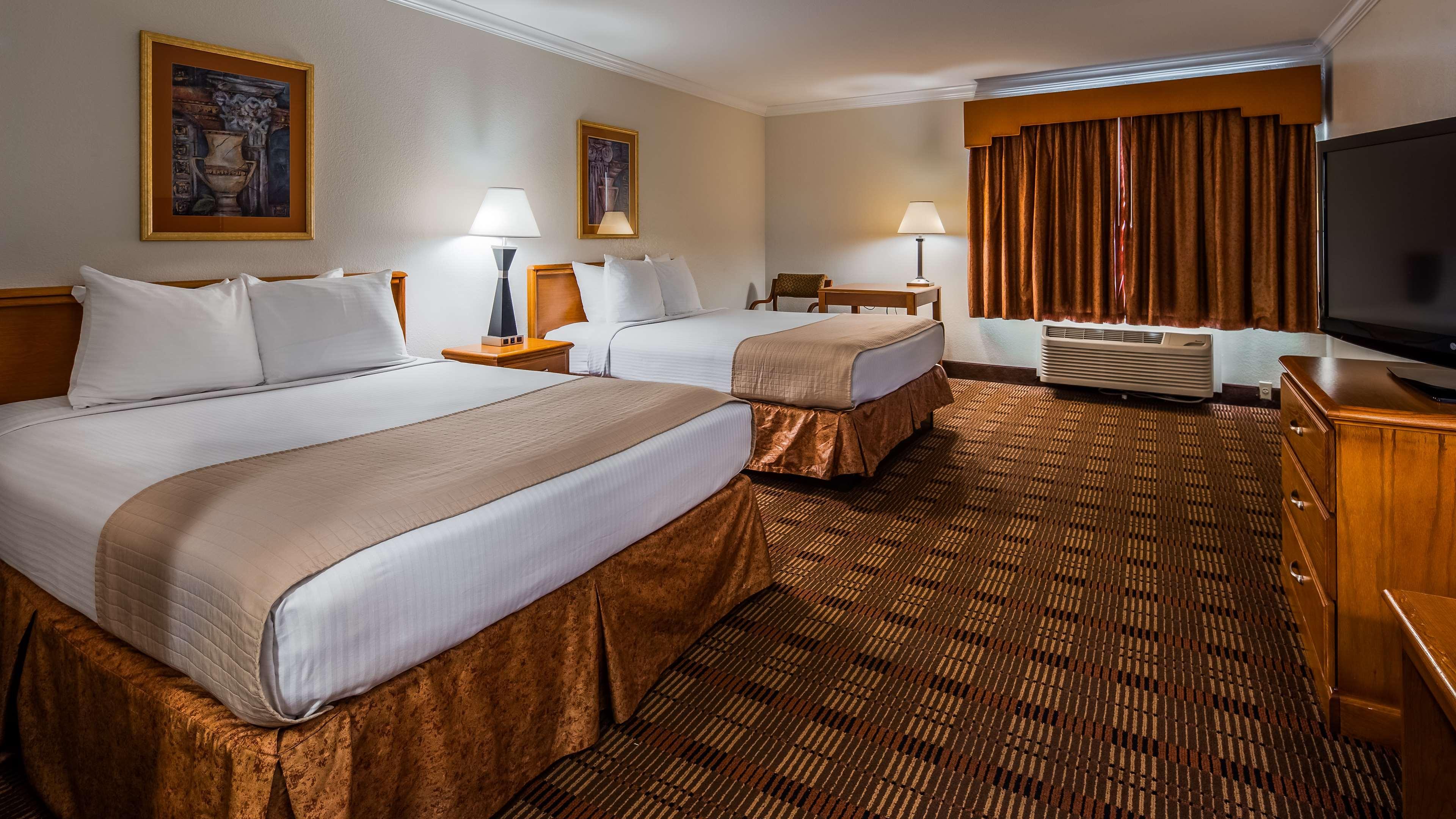 Best Western Club House Inn & Suites Mineral Wells Exteriör bild