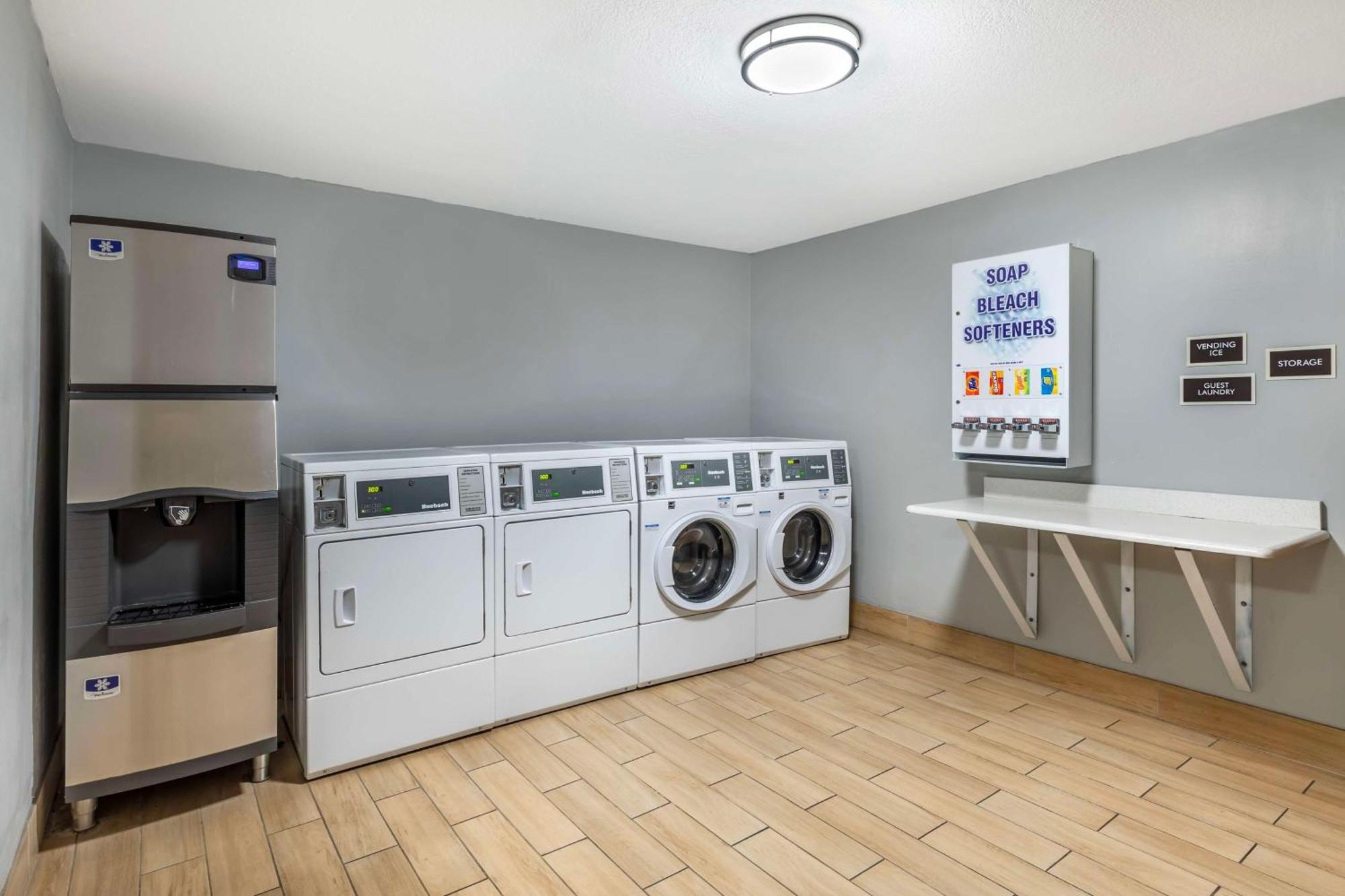 Best Western Club House Inn & Suites Mineral Wells Exteriör bild