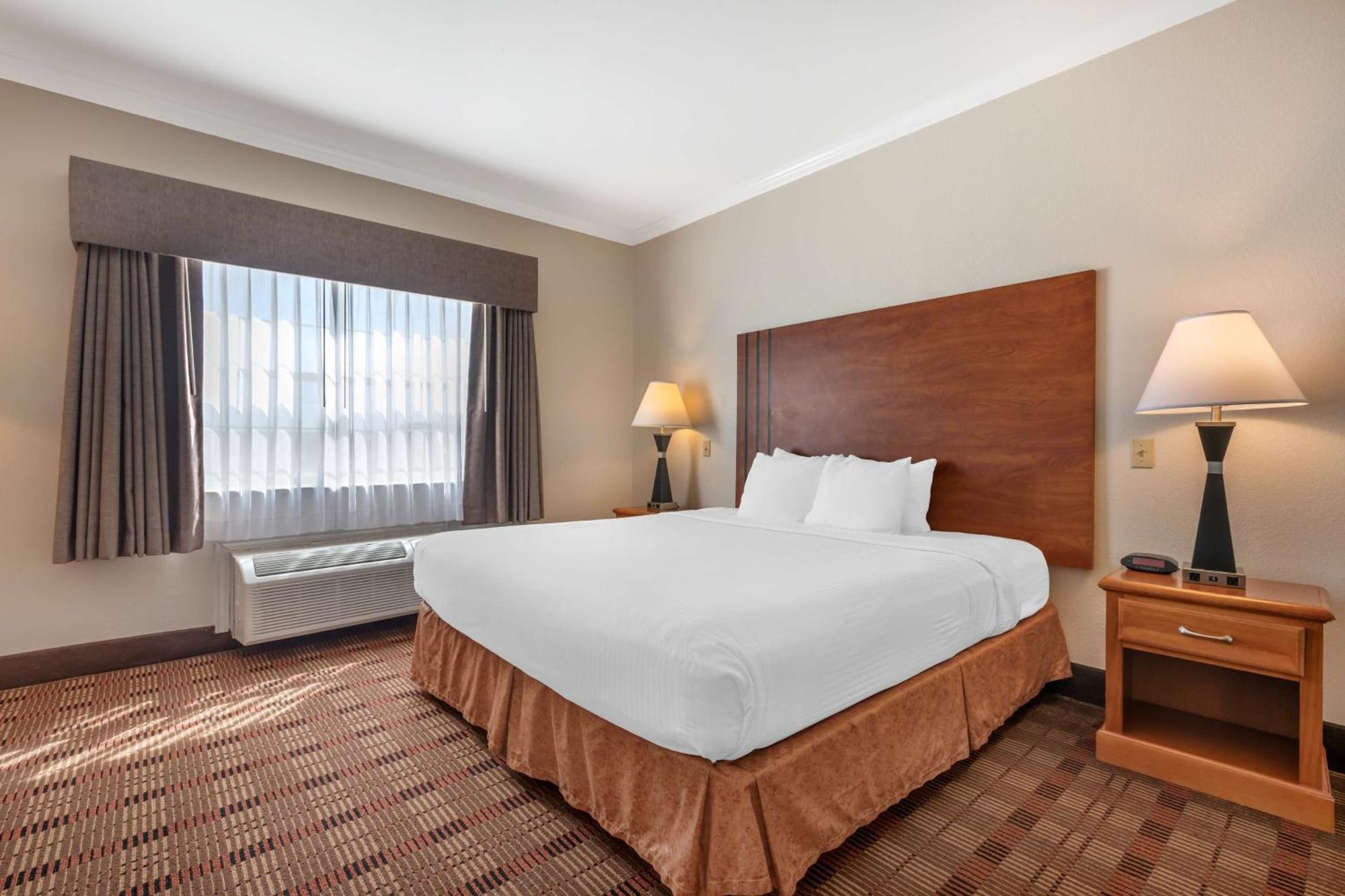 Best Western Club House Inn & Suites Mineral Wells Exteriör bild