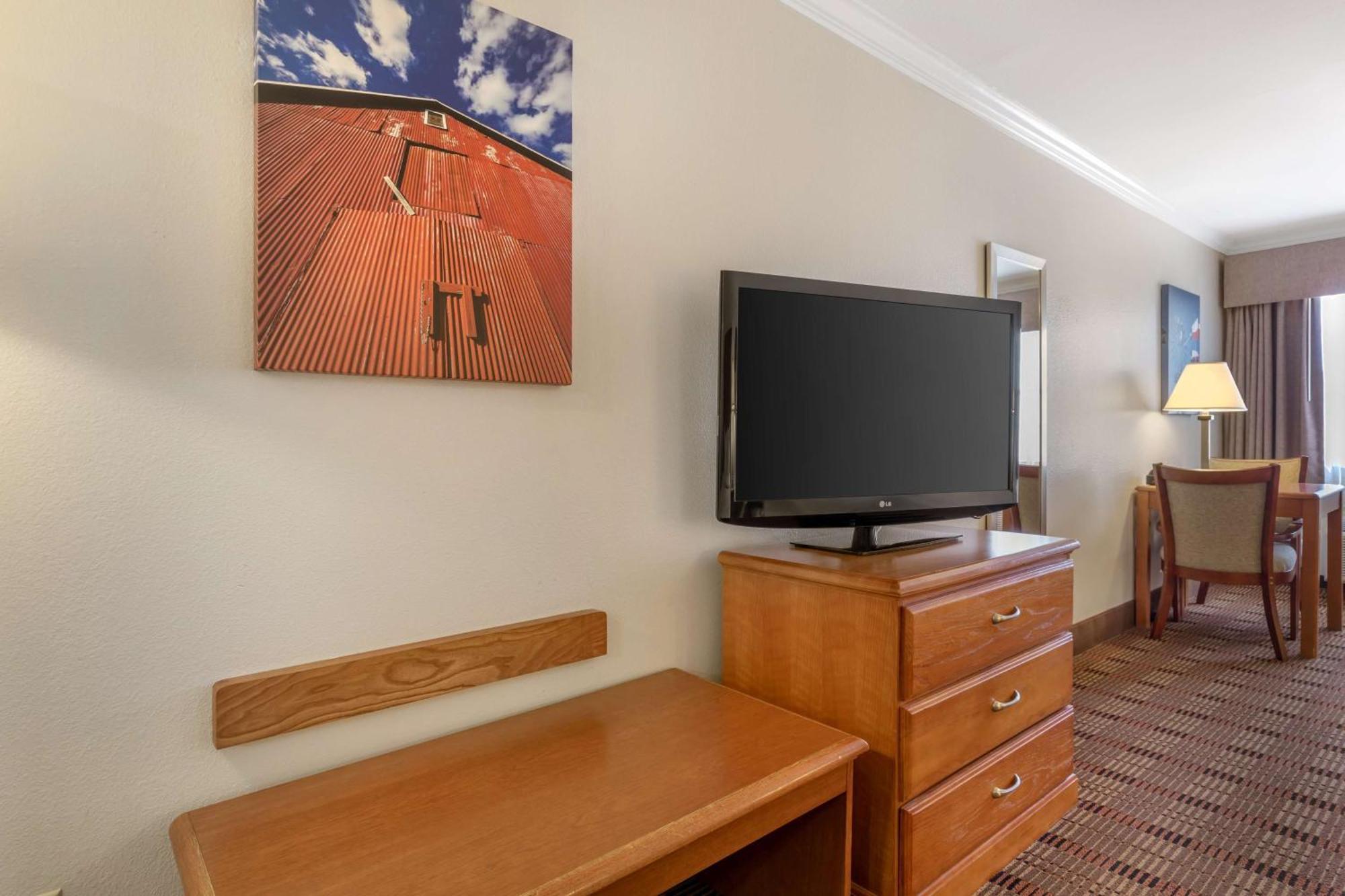 Best Western Club House Inn & Suites Mineral Wells Exteriör bild