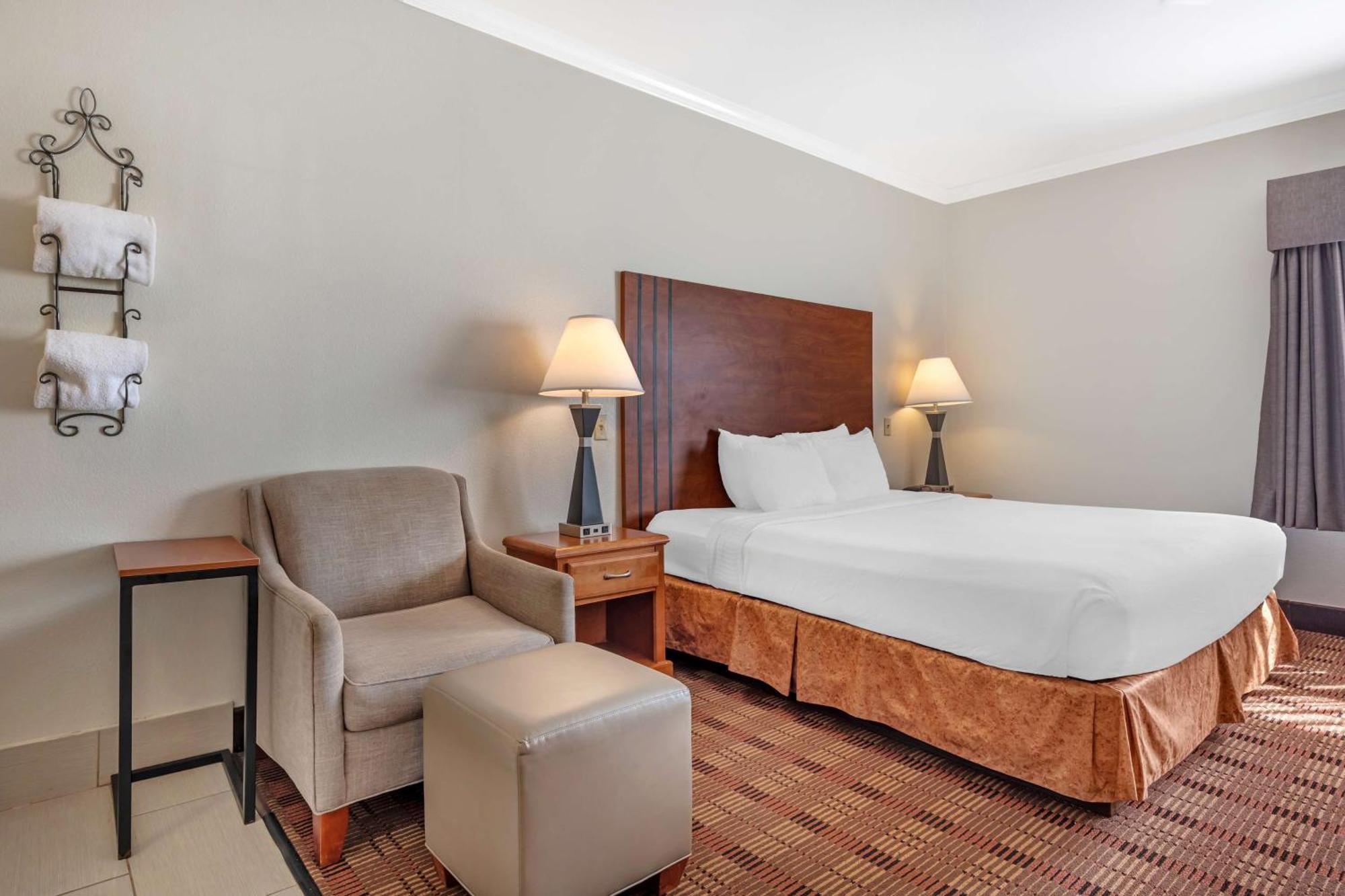 Best Western Club House Inn & Suites Mineral Wells Exteriör bild
