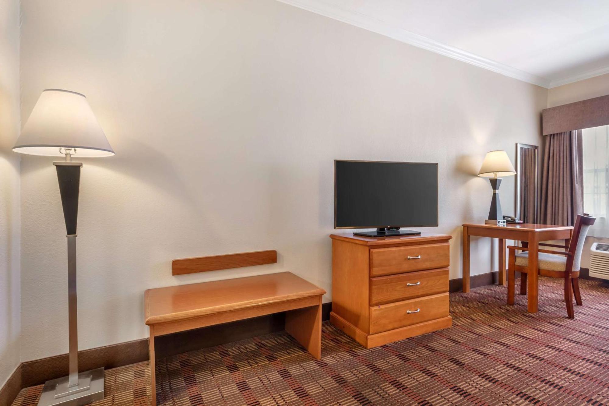 Best Western Club House Inn & Suites Mineral Wells Exteriör bild